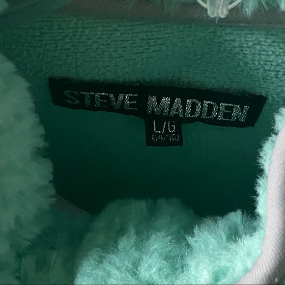 (CLOSET CLOSING FINAL SALE) LIKE NEW Steve Madden Faux Fur Jacket (Mint Green) - Picture 4 of 4
